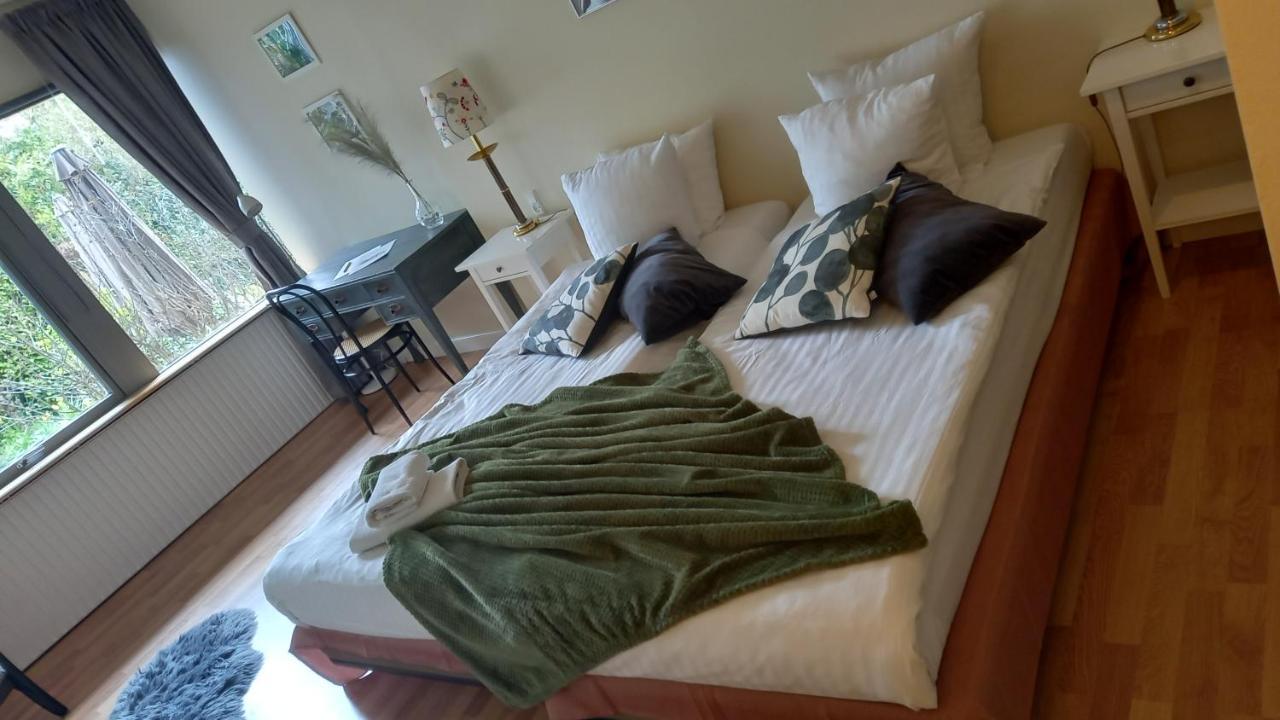 Klintholm Bistro Bed & Breakfast 3*